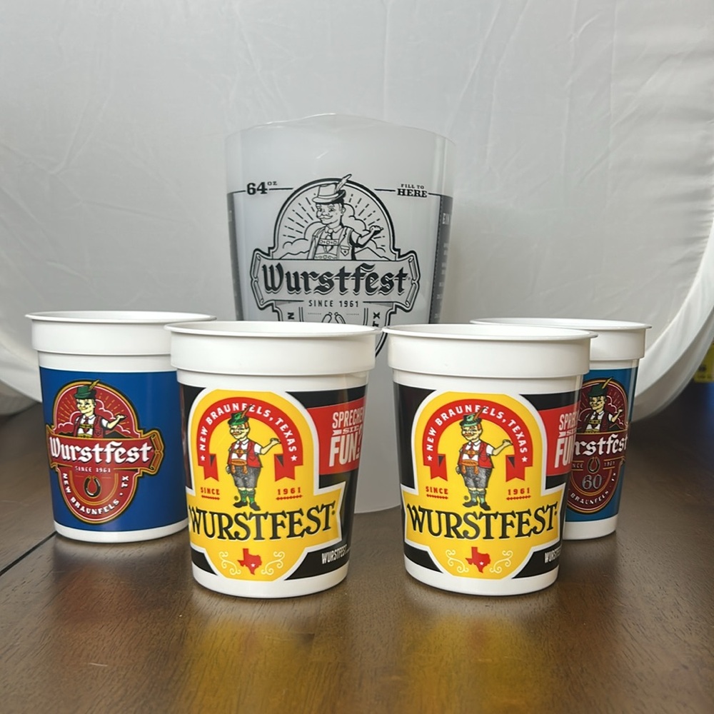Wurstfest Souvenir Plastic Pitcher with 4 Plastic Cup Set New Braunfels, Texas
